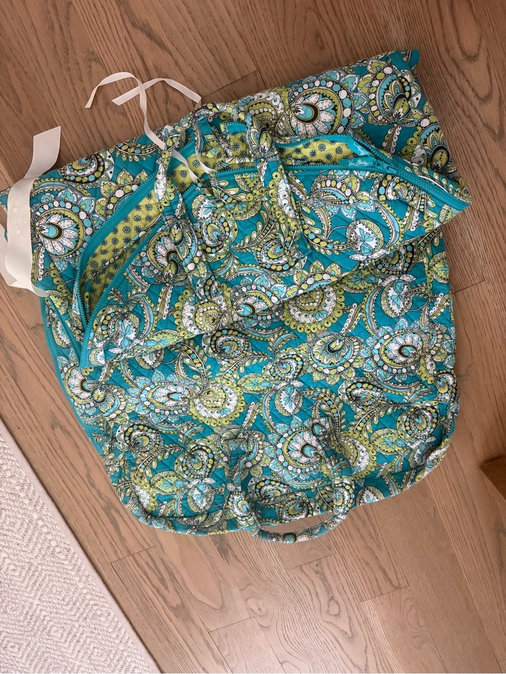 Vera Bradley Teal Paisley Quilted Travel Garment Bag - Picture 3 of 3